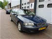 Volvo V70 - 2.4 Comfort Line Youngtimer, leder, Clima, Cruise, Trekh.. Vestiging Hilversum tel: 0356 - 1 - Thumbnail