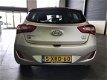 Hyundai i30 - 1.6 GDI i-Motion Airco ECC | Navigatie | Camera | Cruise Control | Trekhaak | 19