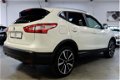 Nissan Qashqai - 1.6 Tekna Panodak / Navi / Leder / Camera / Stoelverwarming - 1 - Thumbnail