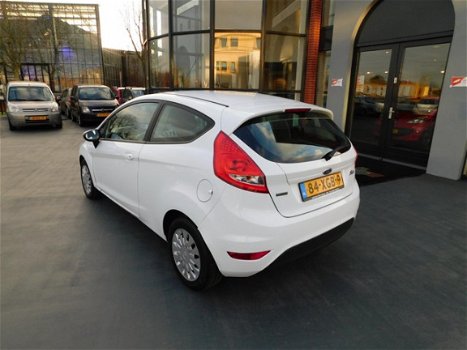 Ford Fiesta - 1.6 TDCi ECOnetic Lease Trend AIRCO - 1