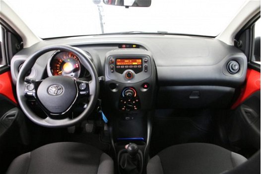 Toyota Aygo - 1.0 VVT-i x-fun AIRCO - 1