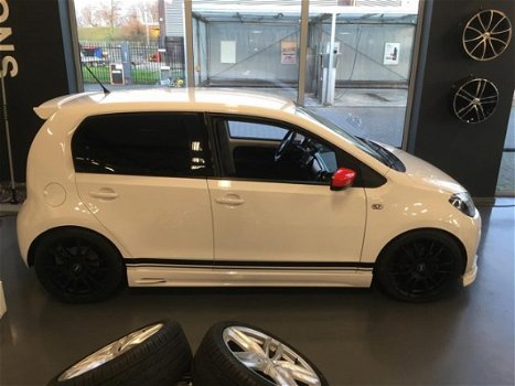 Volkswagen Up! - 1.0 move up BlueMotion EXTREME Uniek in NL - 1