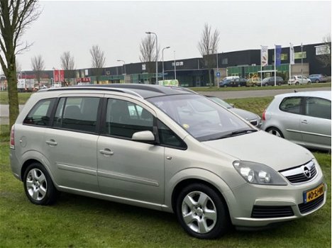 Opel Zafira - 2.2 Enjoy 7-Zitter*Panodak*Airco*Cruisecontrol*Trekhaak - 1