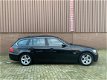 BMW 3-serie Touring - 325i Aut. Pano Leer 2008 189.000 APK NAP - 1 - Thumbnail