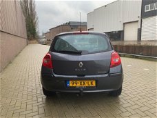 Renault Clio - 1.6-16V Initiale 5drs Airco Panoramadak 2007