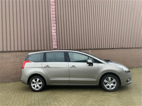 Peugeot 5008 - 1.6 THP ST 7p. Navi Pano 2011 189.00km APK - 1