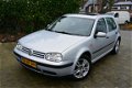 Volkswagen Golf - 1.8-5V Comfortline RIJDT PRAKTISCH NIEUW MET APK TOT 17-09-2020 - 1 - Thumbnail