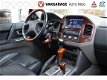 Mitsubishi Pajero - 3.2 Di-D GLS LB 7-seater - 1 - Thumbnail