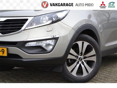 Kia Sportage - 2.0 X-clusive Automaat *Navi* *Leer* *Xenon - 1