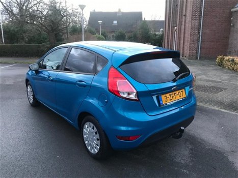 Ford Fiesta - 1.6 TDCi Lease Style NAVIGATIE / TREKHAAK - 1