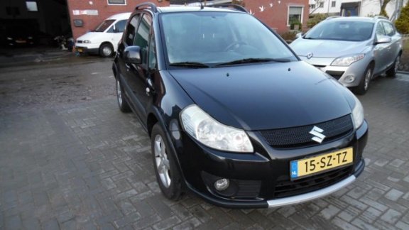 Suzuki SX4 - 1.9 Diesel 4Grip Comfort - 1