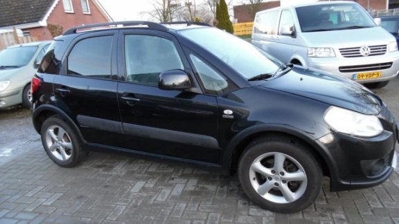 Suzuki SX4 - 1.9 Diesel 4Grip Comfort - 1