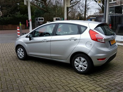 Ford Fiesta - 1.5 TDCi Style Lease Airco/Navigatie/LED dagrijverlichting - 1