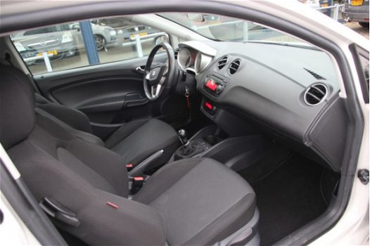 Seat Ibiza SC - 1.6 Reference | Stoelverwarming | Sportstoelen | Clima | Leuke auto | - 1