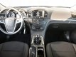 Opel Insignia - 1.4 Turbo 140PK Edition Navigatie / 18 Inch / Unieke kilometers / Dealer onderhouden - 1 - Thumbnail