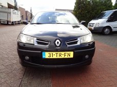 Renault Mégane - 2.0-16V T Dynamique 163 PK, Airco, Xenon, PDC