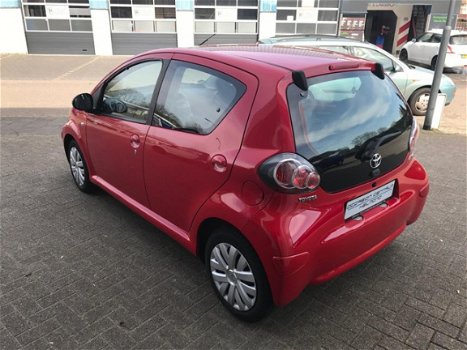 Toyota Aygo - 1.0-12V Comfort / Airco / 5 Deurs / APK / - 1