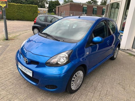 Toyota Aygo - 1.0-12V Dynamic Blue / Airco / APK / 5 Deurs / - 1