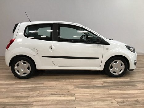 Renault Twingo - 1.2 16V Parisienne AIRCO / APK TOT 2022 / CV+AFST / ELEKTR PAKKET / ACHTERSPOILER / - 1