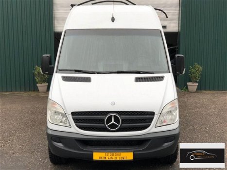 Mercedes-Benz Sprinter - 1