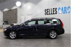 Volvo V70 - 2.0 D4 Kinetic | Trekhaak | Navigatie | Lm Velgen |