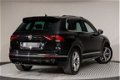 Volkswagen Tiguan - 1.4 TSI 150pk R-Line DSG Origineel NL Auto Bomvol Opties - 1 - Thumbnail