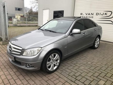 Mercedes-Benz C-klasse - 180 K Avantgarde Automaat Navi - 1