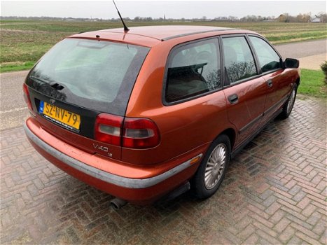 Volvo V40 - 1.8 Comfort 28-08-2020 - 1