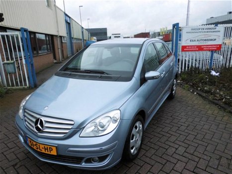 Mercedes-Benz B-klasse - 200 Automaat AIRCO / NAP ZEER NETTE AUTO - 1