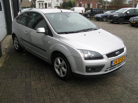 Ford Focus - 1.6 TI-VCT 3D Trend - 1