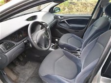 Citroën C5 Break - 2.0 HDI Différence 2 Bj 2004