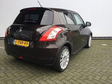 Suzuki Swift - 1.2 Exclusive Automaat * ex 1e gebruiker + zomer- en winterset