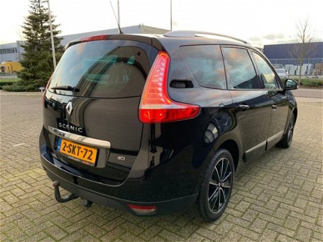 Renault Grand Scénic - 1.5 dCi Bose 7p. 7 PERSOONS DISTSET V.V. 1e EIGEN VOL OPTIES CAMERA - 1