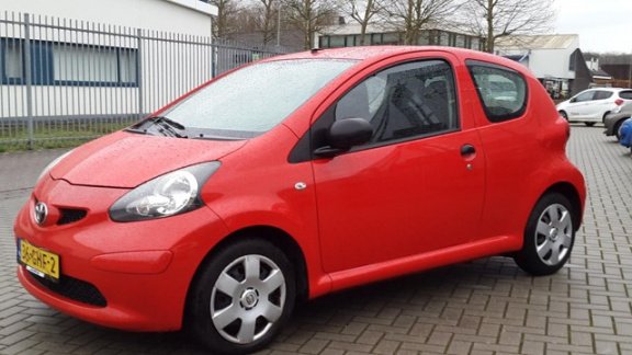 Toyota Aygo - 1.0-12V - 1