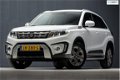 Suzuki Vitara - 1.6 Exclusive Sport Automaat (NAVIGATIE, STOELVERW, CAMERA, FLIPPERS, GETINT, TREKHA - 1 - Thumbnail