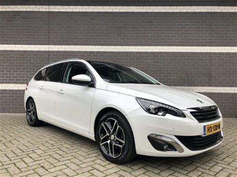 Peugeot 308 - 1.2 PureTech Allure PARKEERHULP VOOR EN ACHTER NAVIGATIESYSTEEM CLIMA AIRCO MIDDENARMS - 1