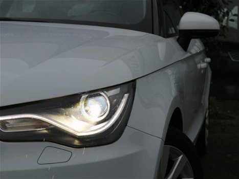 Audi A1 Sportback - 1.2 TFSI Ambition AUTO AIRCO STOELVERW. 60.539 KM - 1