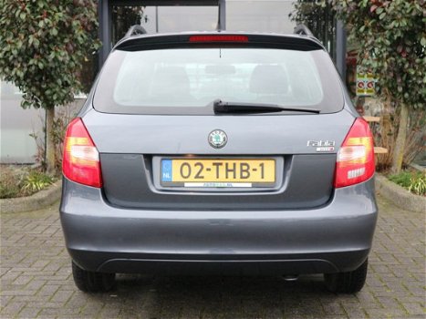 Skoda Fabia Combi - 1.2-12V Fresh AIRCO GOED ONDERHOUDEN - 1