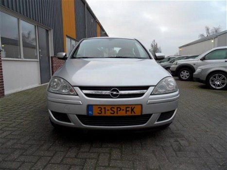 Opel Corsa - 1.2-16V Silverline Airco NETTE AUTO - 1