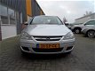 Opel Corsa - 1.2-16V Silverline Airco NETTE AUTO - 1 - Thumbnail