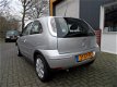 Opel Corsa - 1.2-16V Silverline Airco NETTE AUTO - 1 - Thumbnail
