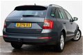 Skoda Octavia Combi - 1.6 TDI 110pk Greenline Businessline Navigatie/Stoelverwarming/Trekhaak - 1 - Thumbnail