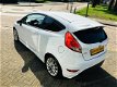 Ford Fiesta - ST-Line 1.0- 125 PK/ LED/ STOELVERW. CLIMATE/ USB/ AUX/ LM VELGEN/ NIEUWE APK - 1 - Thumbnail