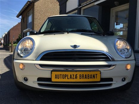 Mini Mini Cooper - 1.6 / AIRCO/ ELEKT.PAKKET/ CV/ VELGEN/ NIEUWE APK - 1