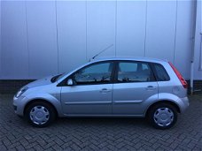 Ford Fiesta - 1.4-16V Futura XL 5DRS Airco Apk Elek Pakket