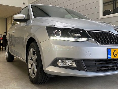 Skoda Fabia - 1.2 TSI Ambition Airco | Cruise control | Standaard APK | - 1