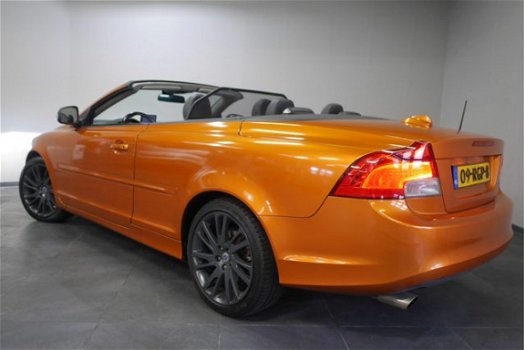 Volvo C70 Convertible - 2.4 D5 Momentum - 1