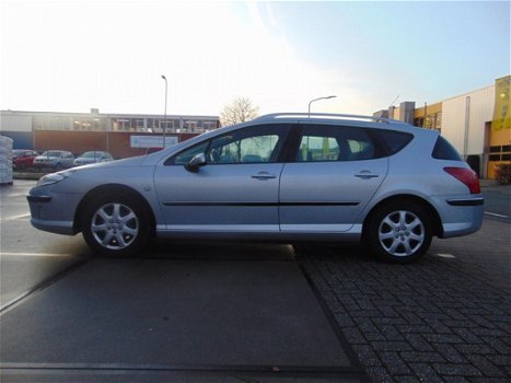 Peugeot 407 SW - 2.0-16V XR Pack /Navi/Panodak/Cruise & Climate Control/3e Eigen./Trekhaak/Apk 11-20 - 1