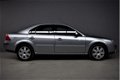 Ford Mondeo - 2.0i 16V 146pk Ghia Executive H.leer/Lmw/Clima/Cruise/144dkm NAP - 1 - Thumbnail