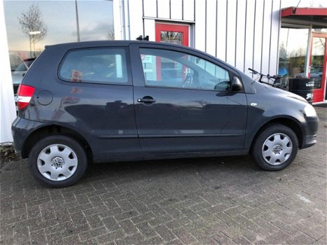 Volkswagen Fox - 1.2 Trendline Stuurbekrachtiging/APK10-2020 - 1